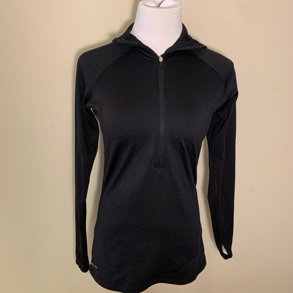Nike Pull Over